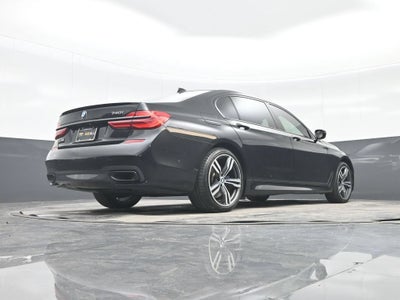 2019 BMW 7 Series 740i