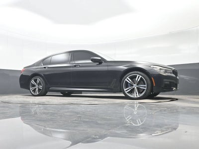 2019 BMW 7 Series 740i