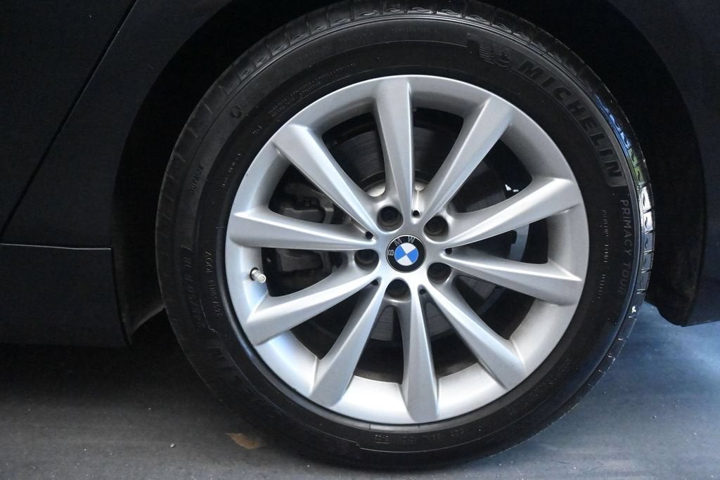 2021 BMW 7 Series 740i