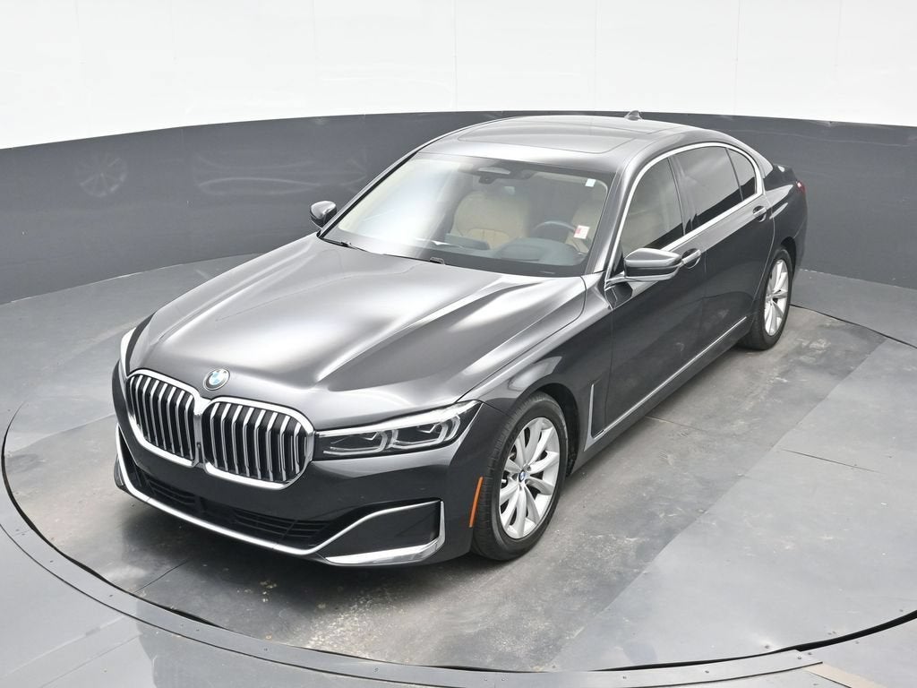 2021 BMW 7 Series 740i