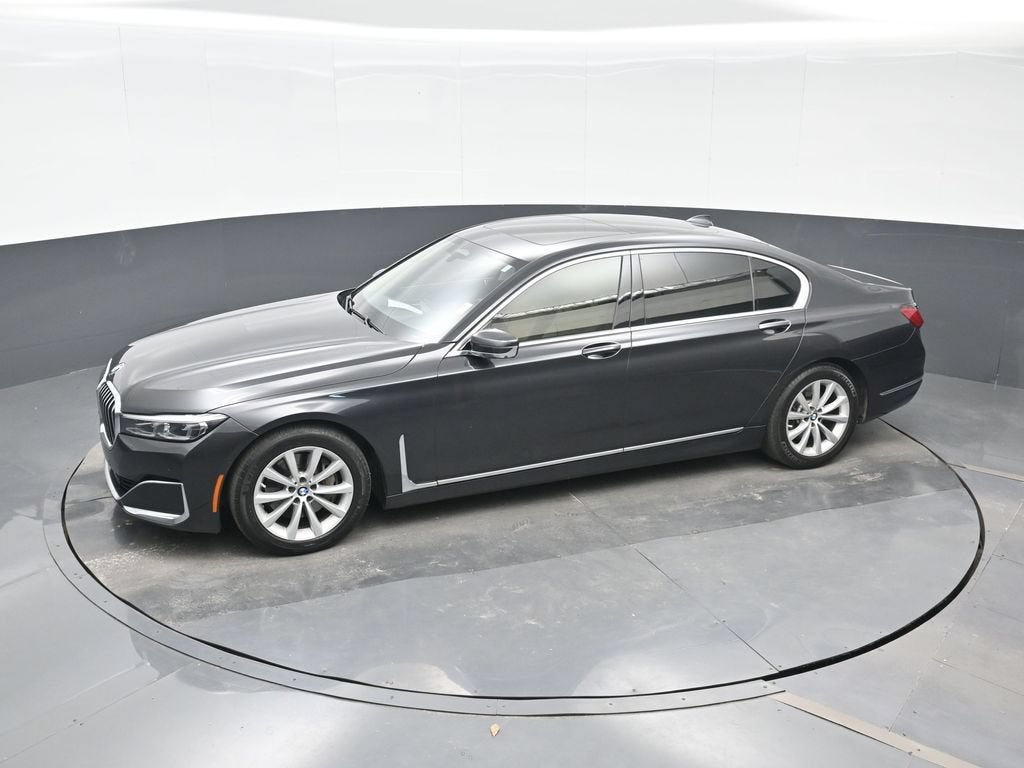 2021 BMW 7 Series 740i