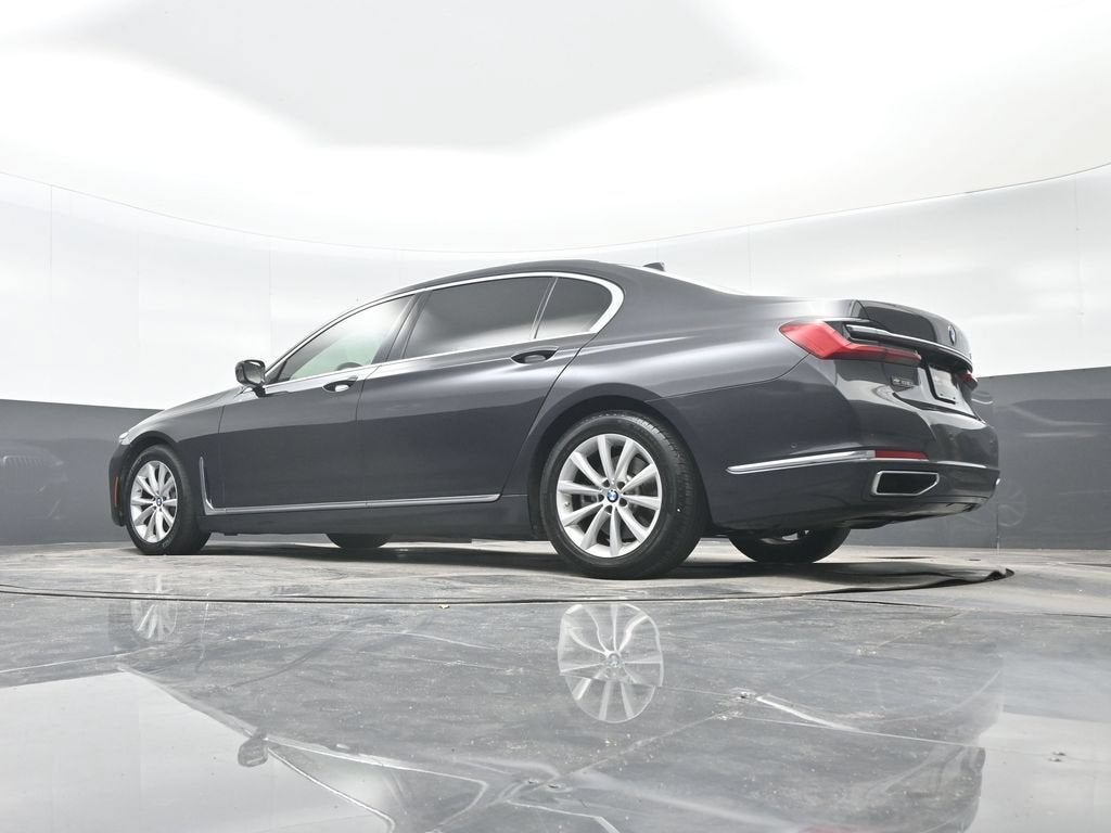 2021 BMW 7 Series 740i