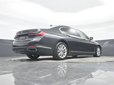 2021 BMW 7 Series 740i