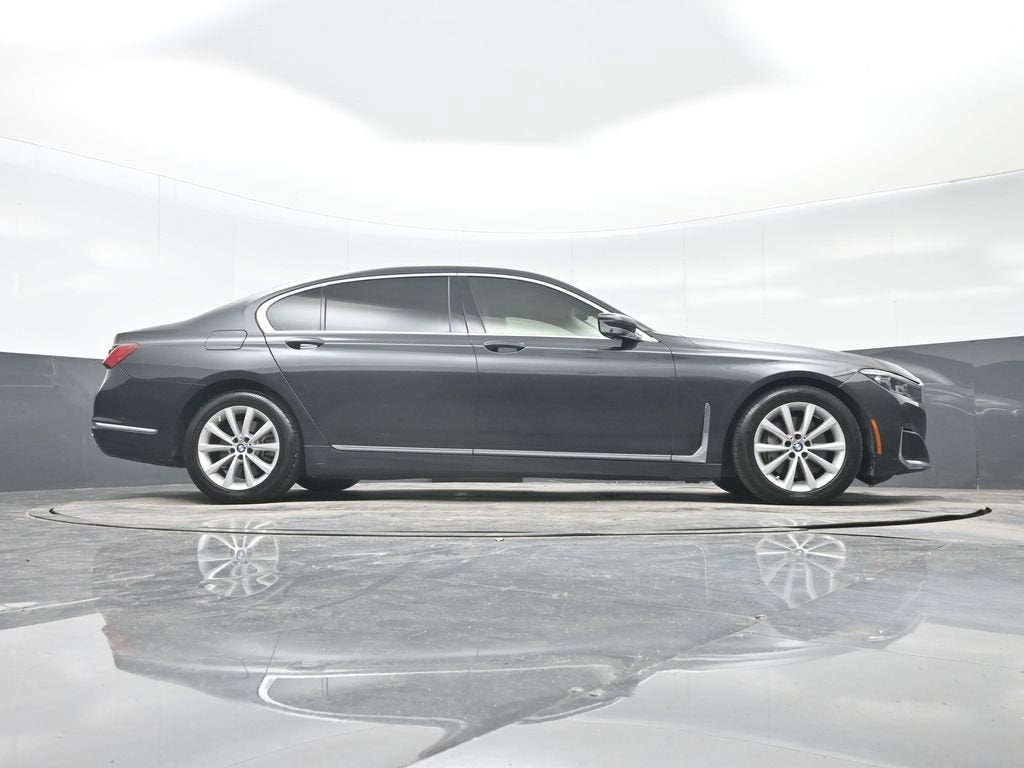 2021 BMW 7 Series 740i