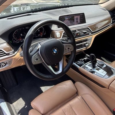 2021 BMW 7 Series 740i