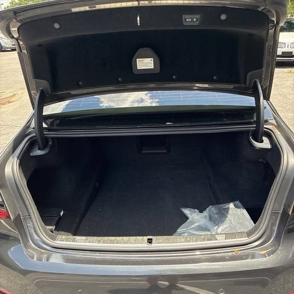 2021 BMW 7 Series 740i