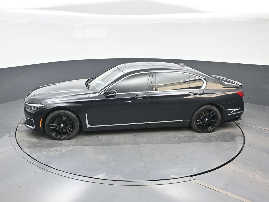 2022 BMW 7 Series 740i xDrive