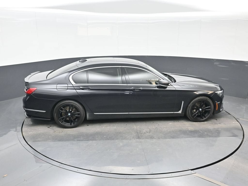 2022 BMW 7 Series 740i xDrive