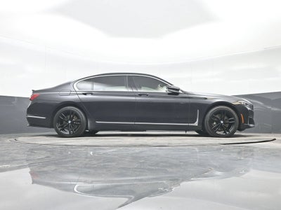 2022 BMW 7 Series 740i xDrive