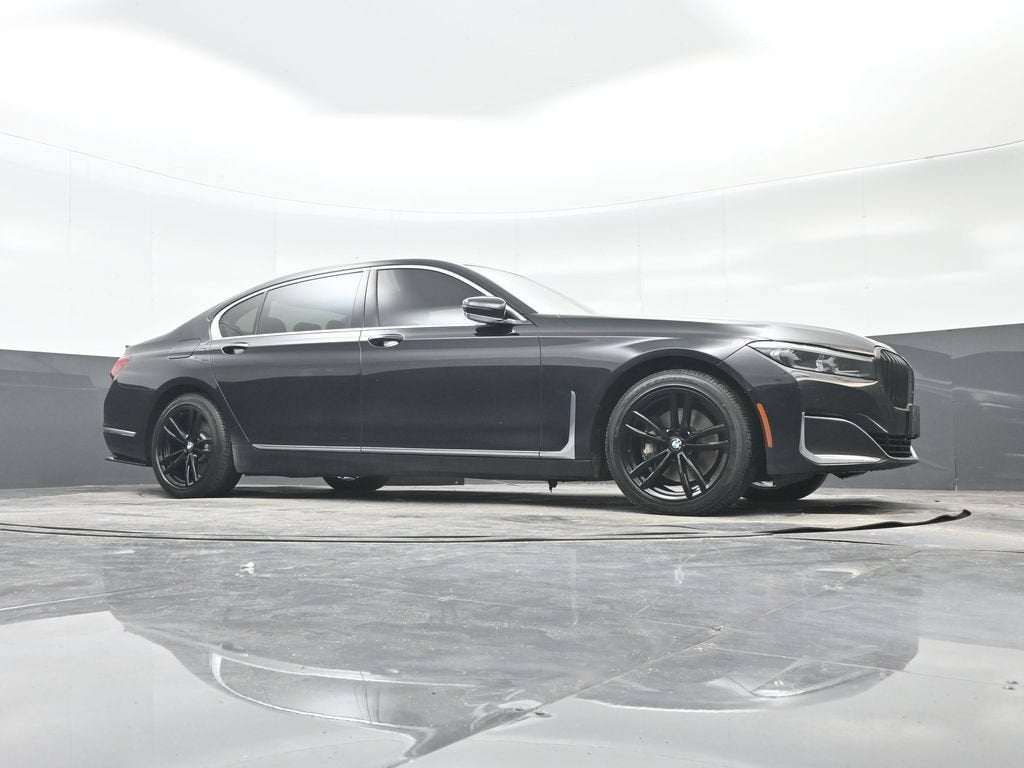2022 BMW 7 Series 740i xDrive