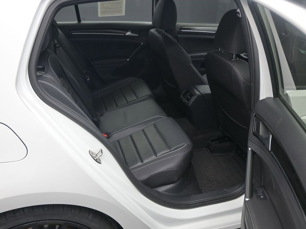 2019 Volkswagen Golf R Base