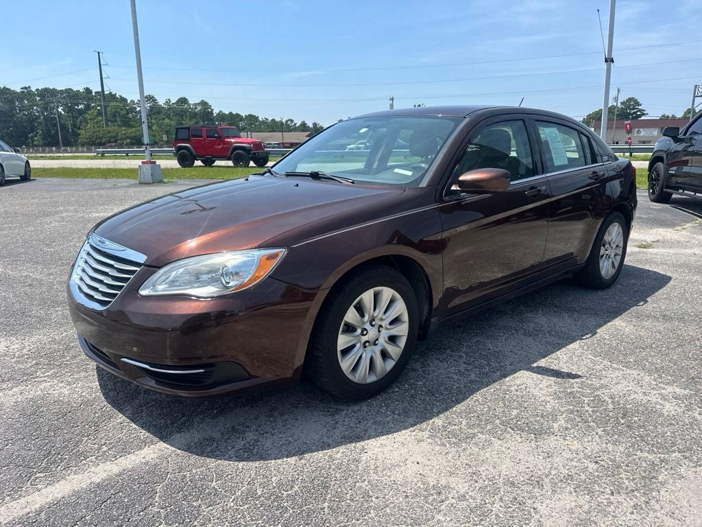 2013 Chrysler 200 LX