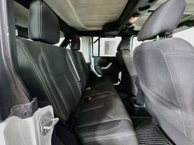 2016 Jeep Wrangler Unlimited Sahara