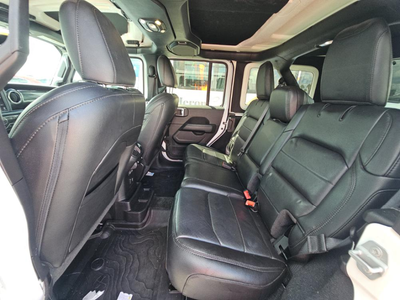 2020 Jeep Wrangler Unlimited Sahara Altitude