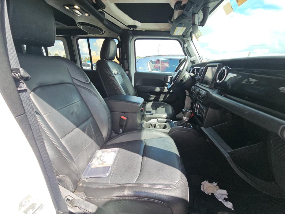 2020 Jeep Wrangler Unlimited Sahara Altitude