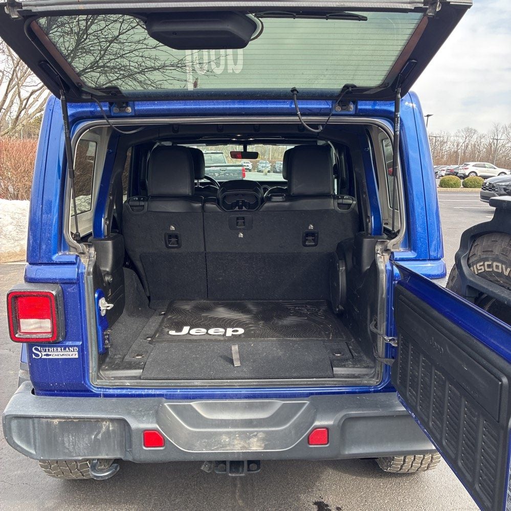 2020 Jeep Wrangler Unlimited Sahara