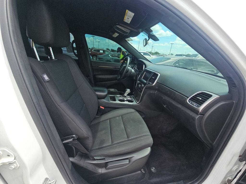 2018 Jeep Grand Cherokee Laredo E