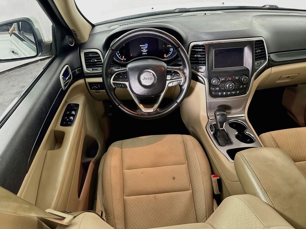 2020 Jeep Grand Cherokee Laredo E