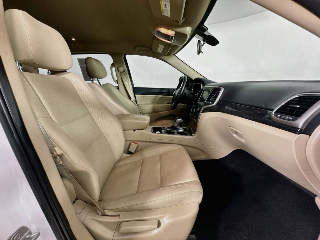 2020 Jeep Grand Cherokee Laredo E