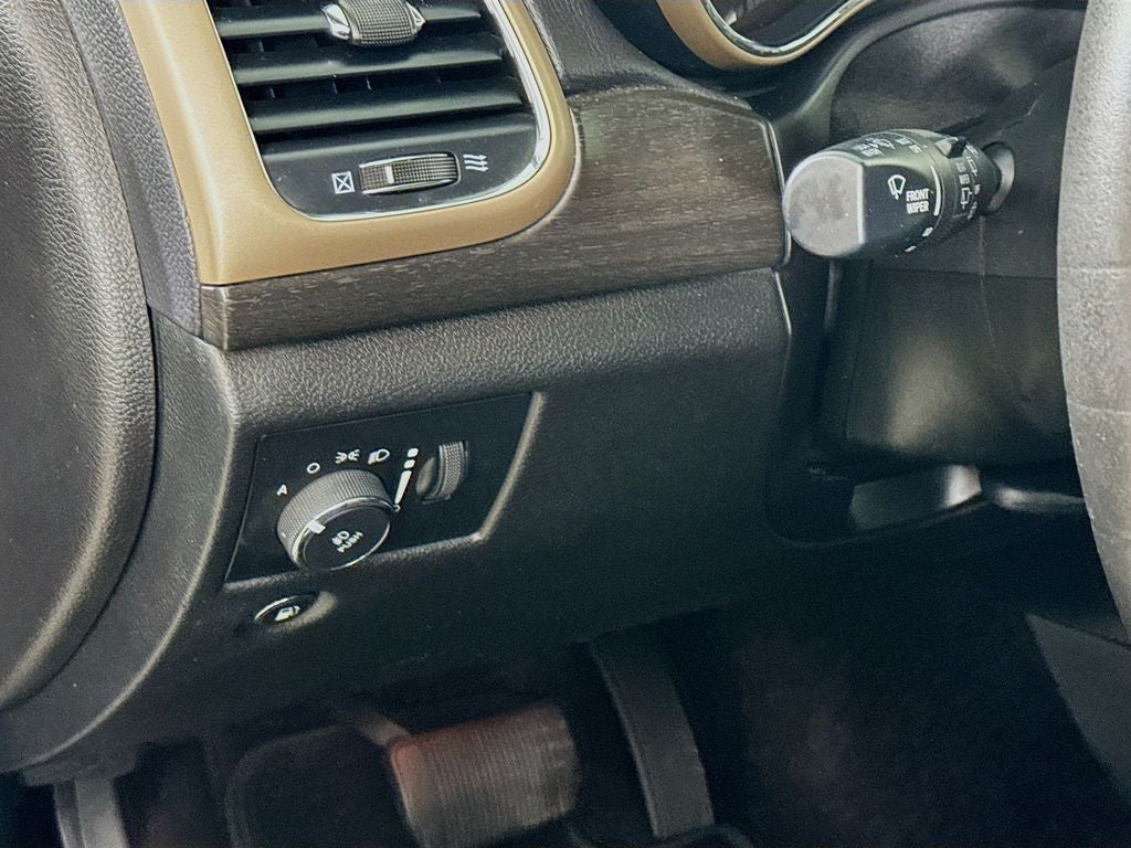 2017 Jeep Grand Cherokee Laredo