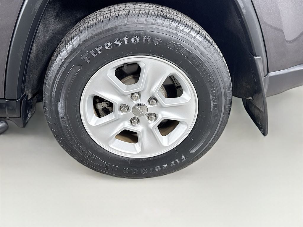 2017 Jeep Grand Cherokee Laredo