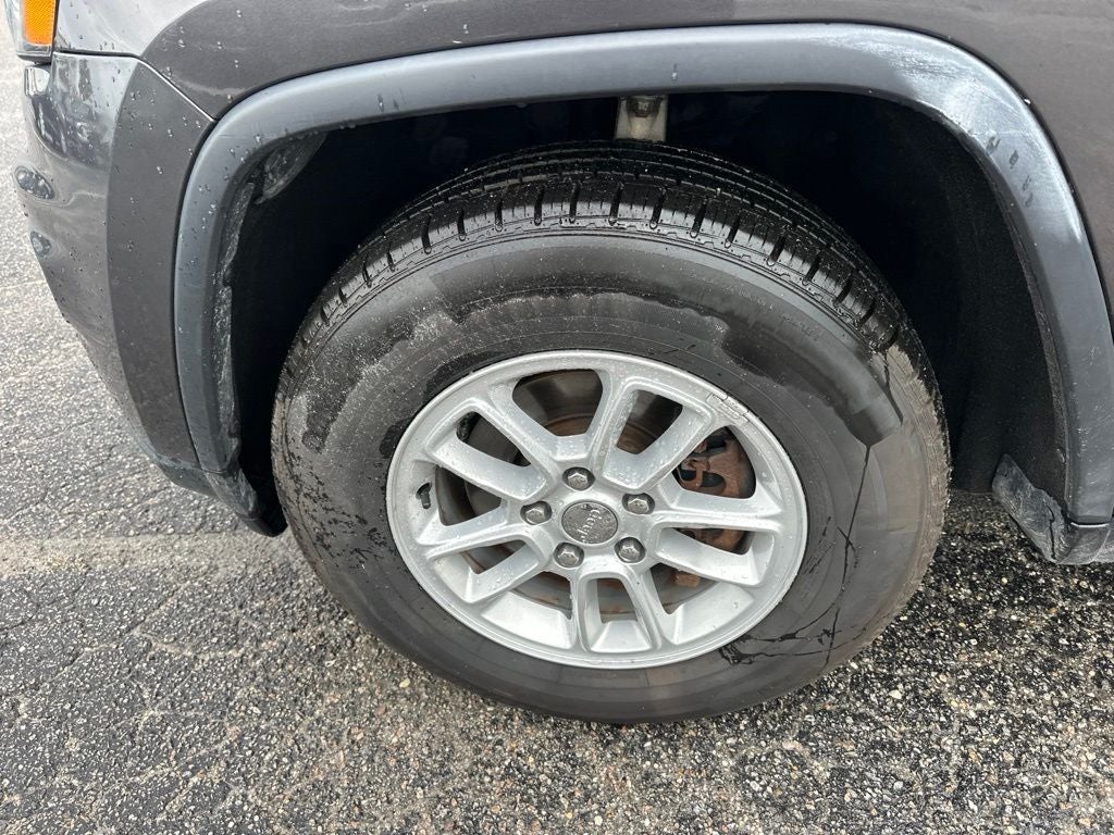 2019 Jeep Grand Cherokee Laredo E