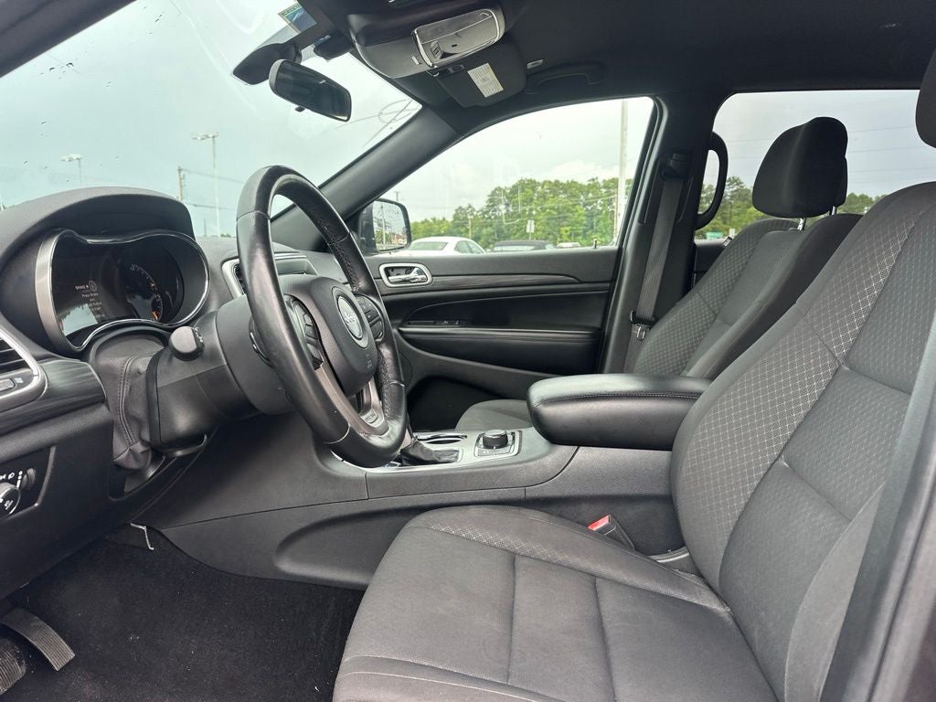 2019 Jeep Grand Cherokee Laredo E