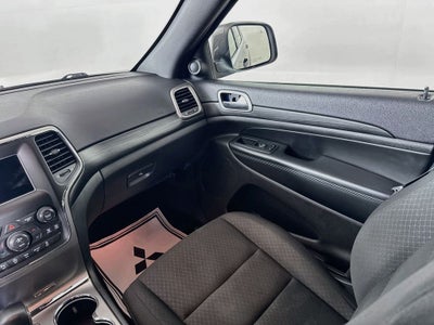 2019 Jeep Grand Cherokee Laredo E