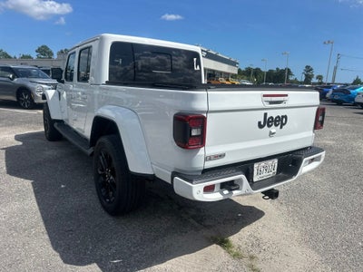 2022 Jeep Gladiator Overland