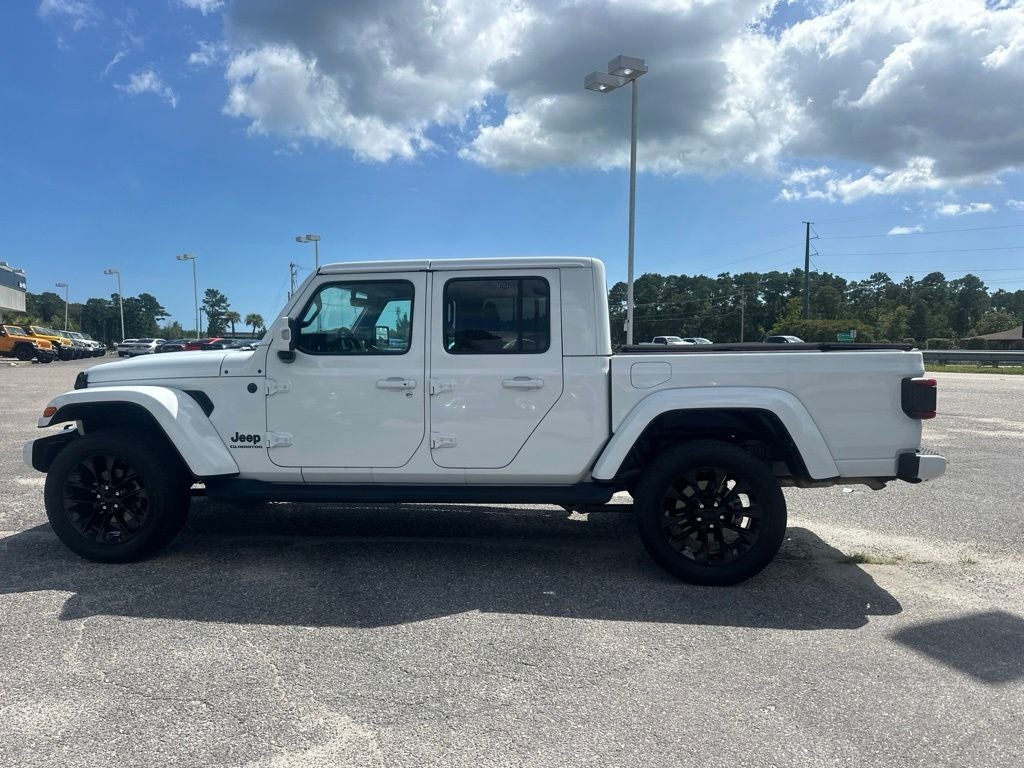 2022 Jeep Gladiator Overland