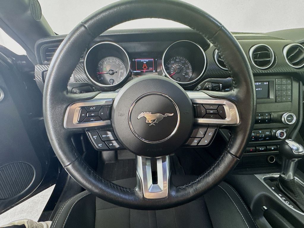 2021 Ford Mustang EcoBoost