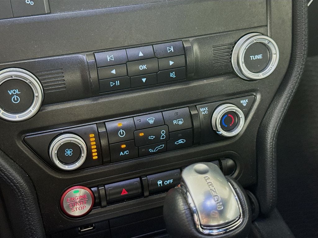 2021 Ford Mustang EcoBoost