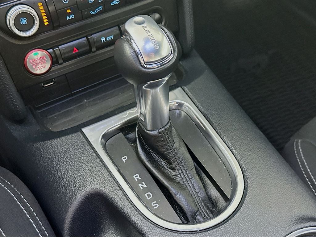 2021 Ford Mustang EcoBoost