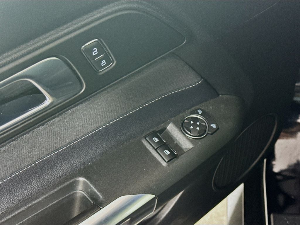 2021 Ford Mustang EcoBoost