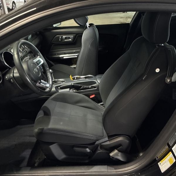 2021 Ford Mustang EcoBoost