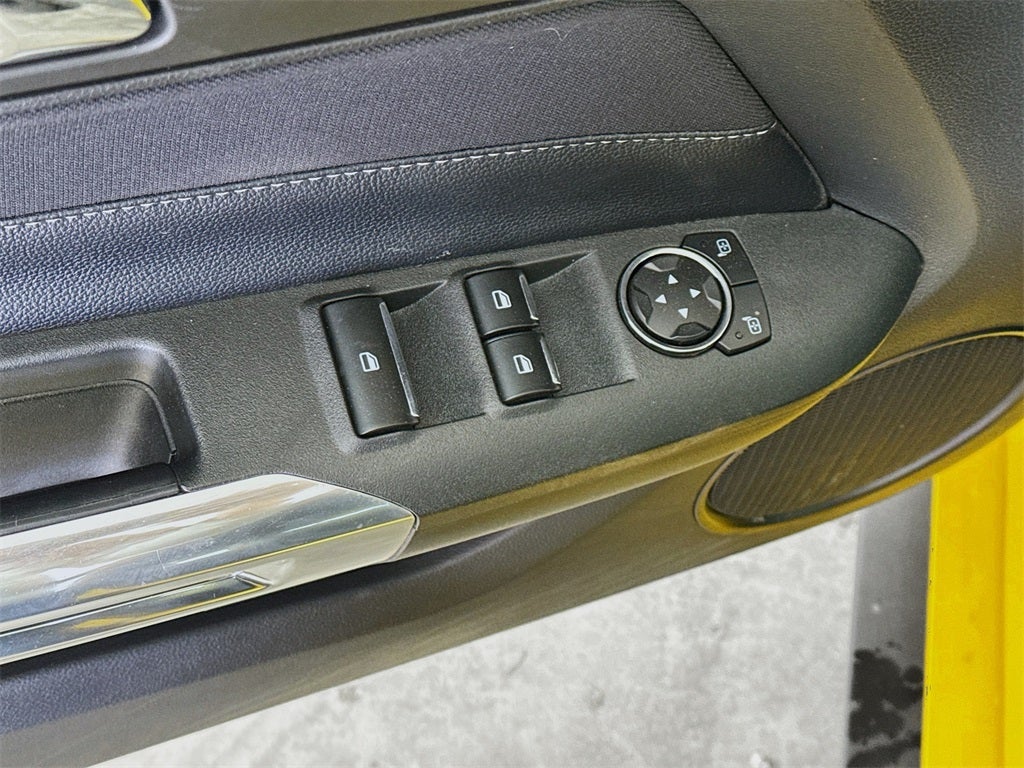 2017 Ford Mustang V6