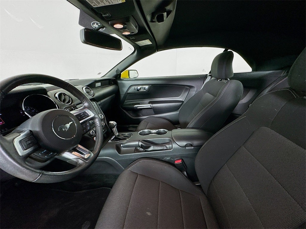 2017 Ford Mustang V6