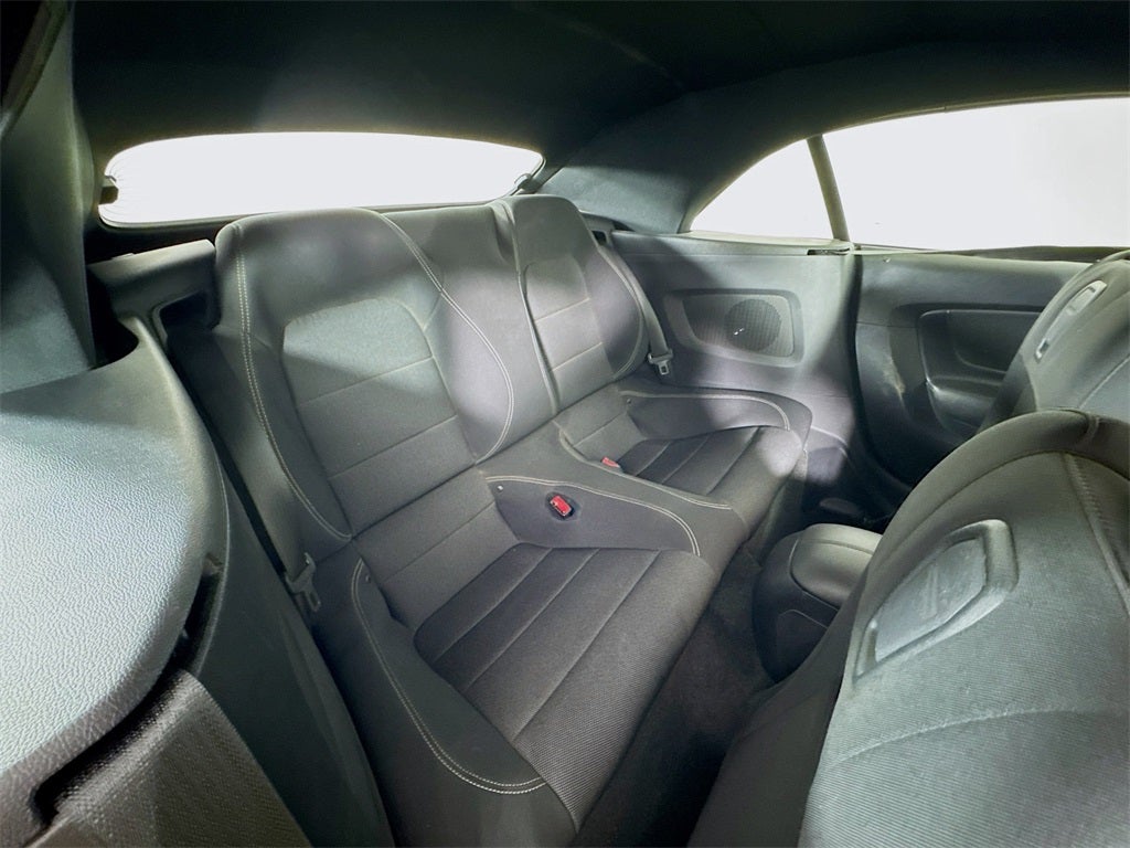 2017 Ford Mustang V6