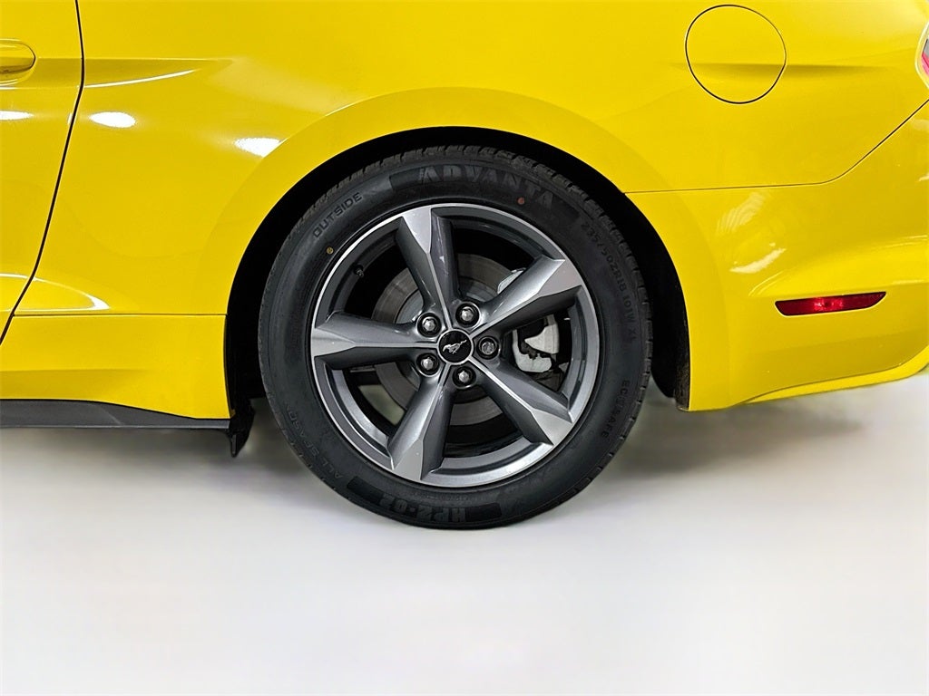 2017 Ford Mustang V6