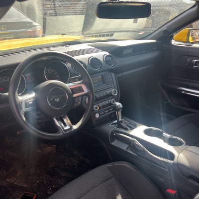 2017 Ford Mustang V6