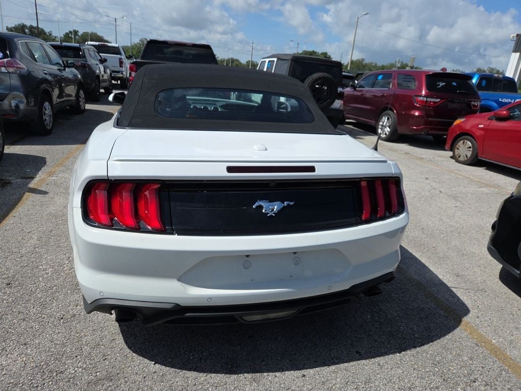 2022 Ford Mustang EcoBoost Premium