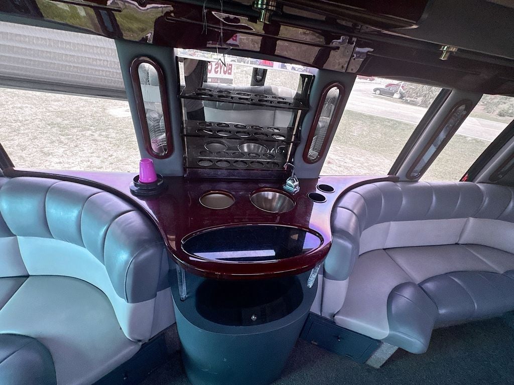 2007 Ford E-450SD Base