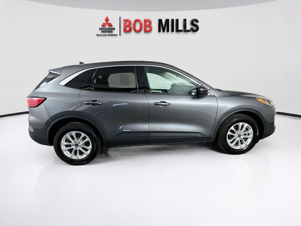 2021 Ford Escape Hybrid SE