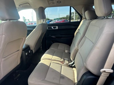 2021 Ford Explorer Base