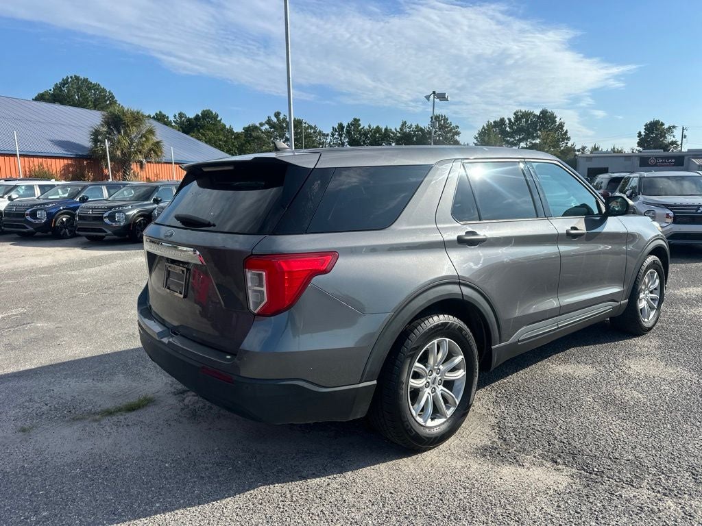 2021 Ford Explorer Base