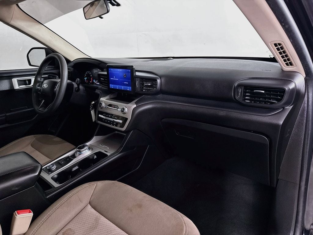 2022 Ford Explorer Base