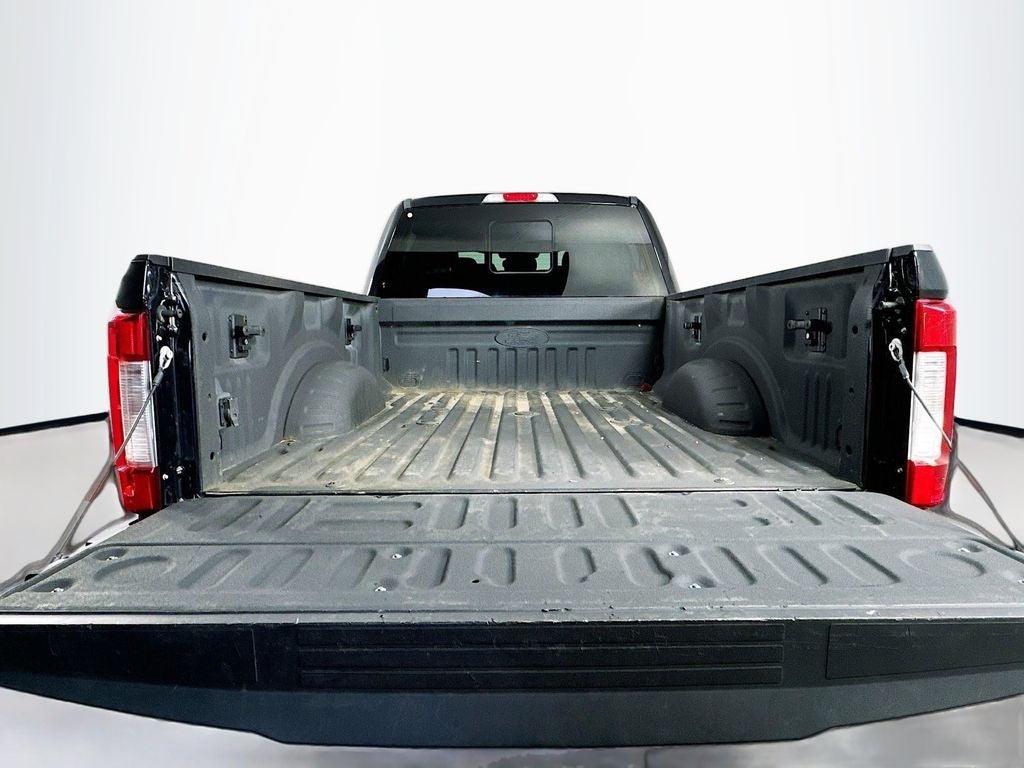 2017 Ford F-350SD Lariat ALTERED SUSPENSION