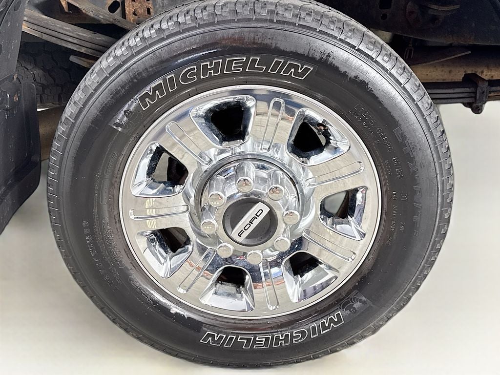 2017 Ford F-350SD Lariat ALTERED SUSPENSION