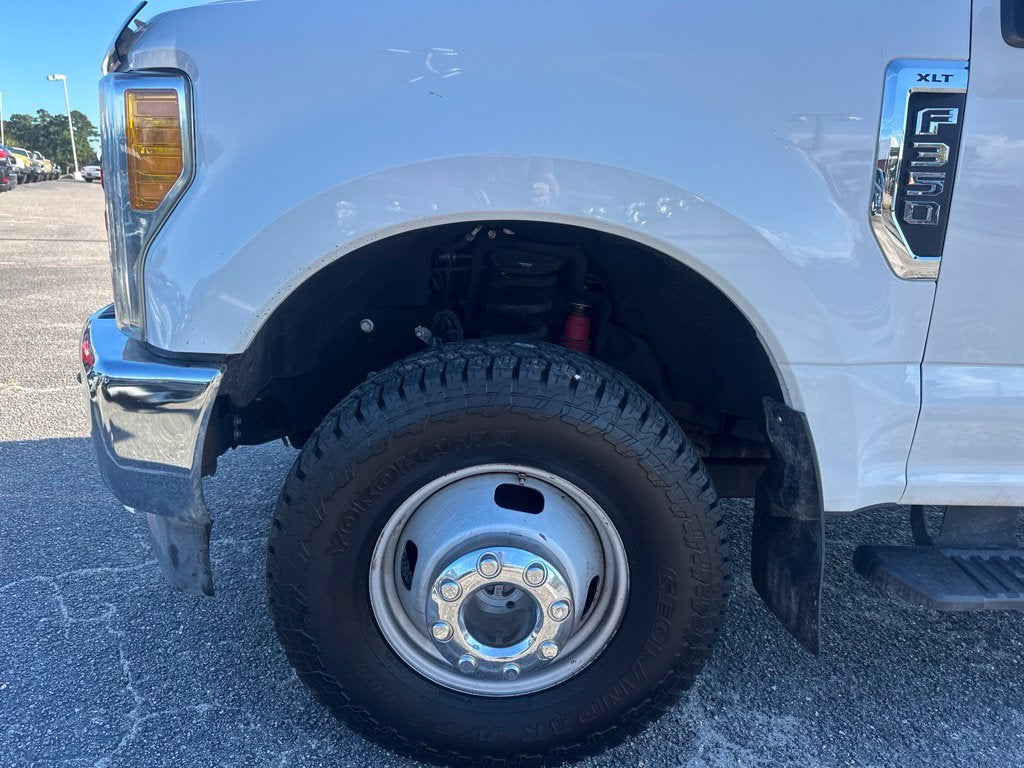 2017 Ford F-350SD XLT DRW