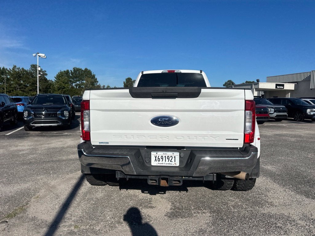 2017 Ford F-350SD XLT DRW